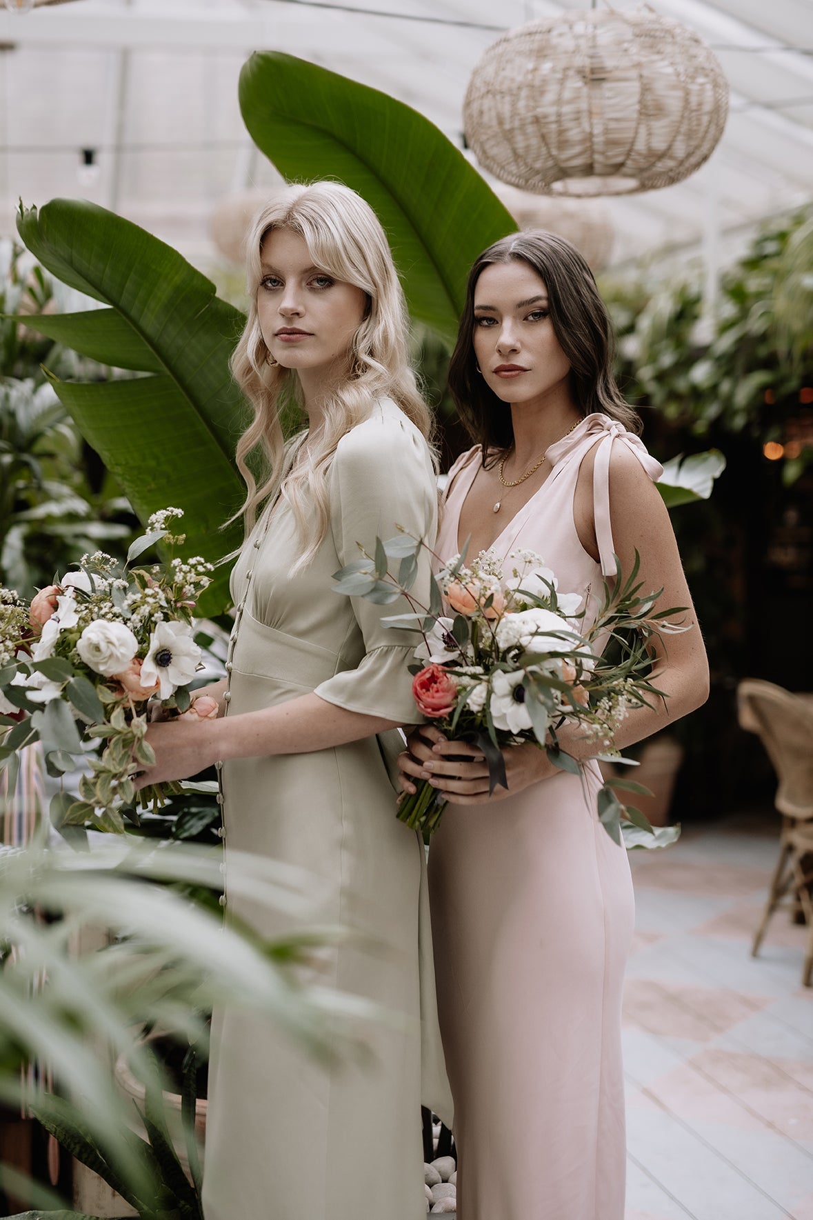 Do bridesmaids need bouquets? (And the best bouquets for dress colours Maids to Measure