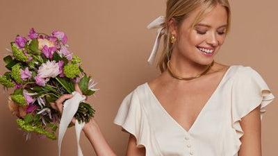 How to choose bridesmaid dresses that complement the bride