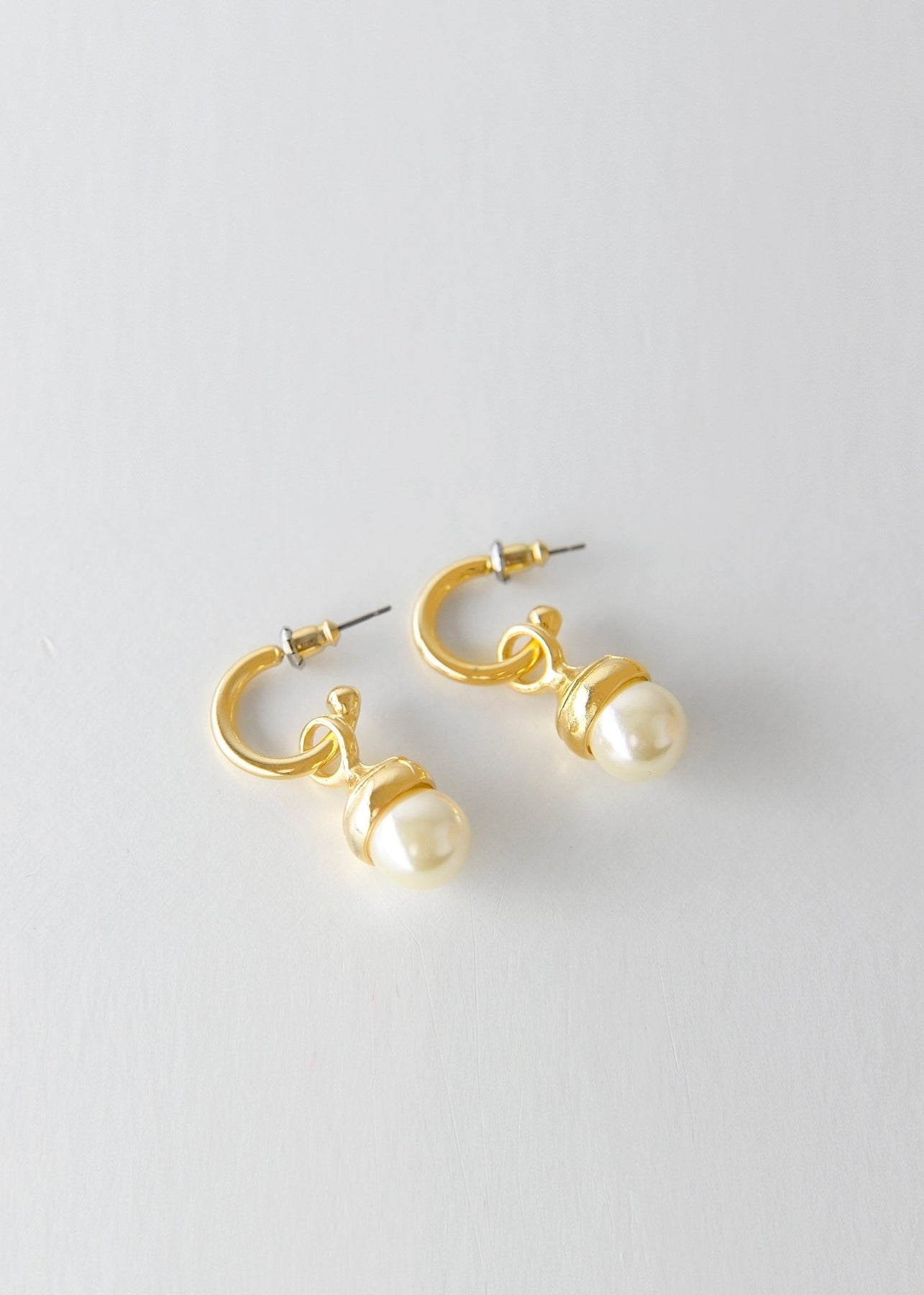Threadless Bar Hoop Gold Plated T-Bar Hoops with Faux Pearl Pendant – Maids to Measure