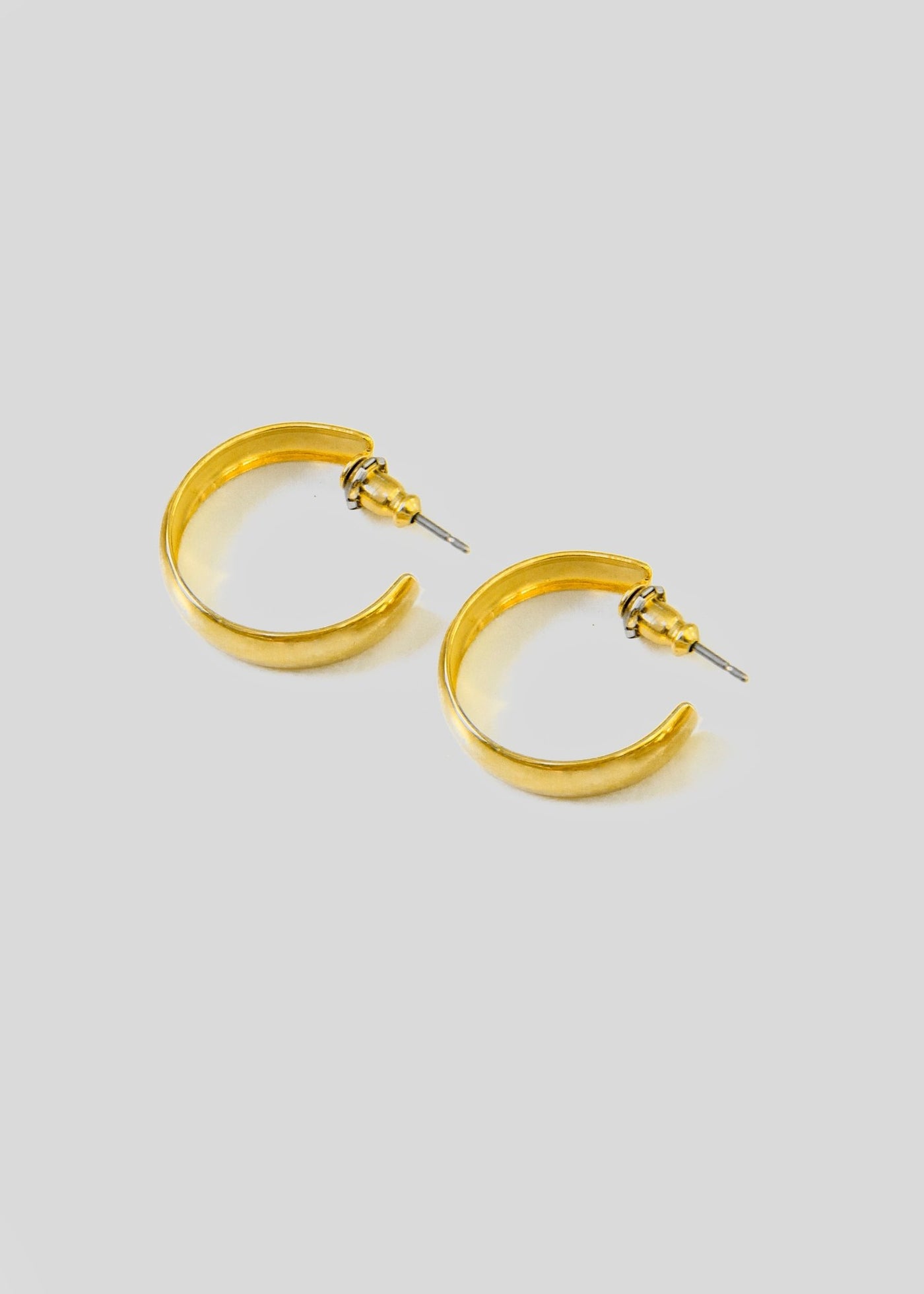 The Ultimate Everyday Gold Hoops - Maids to Measure